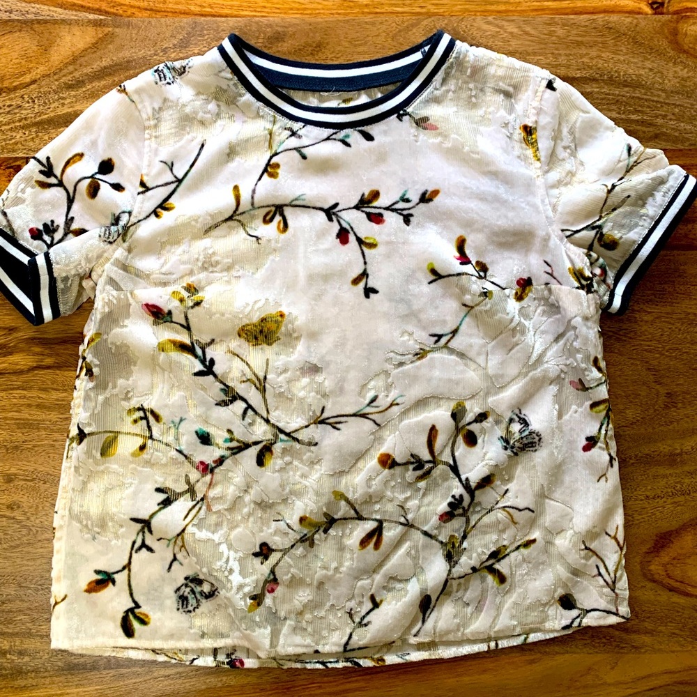 Mixed media top